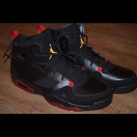 black cat 4s flight club